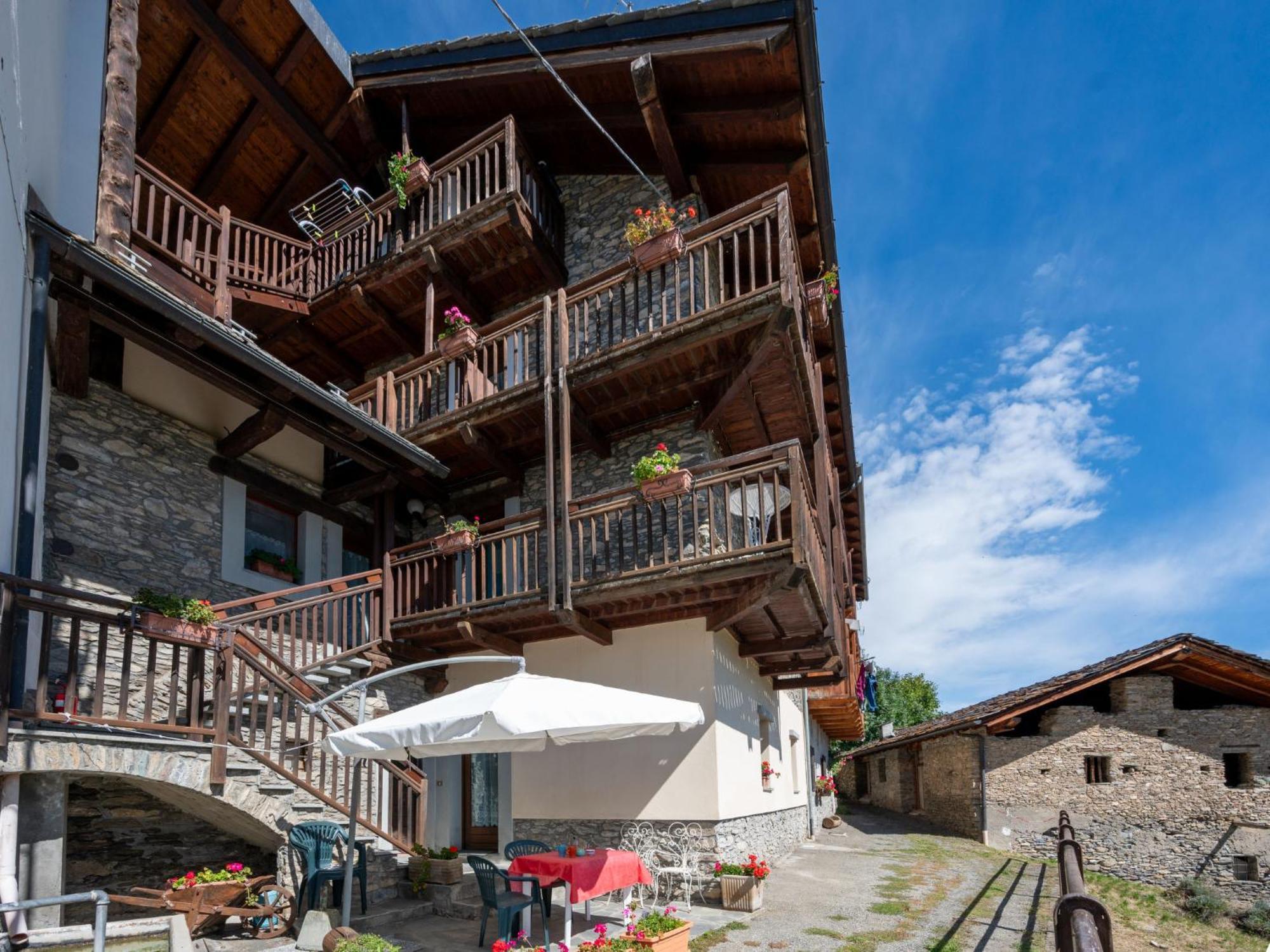 Apartment Grand Sarriod-2 By Interhome サン・ニコラ エクステリア 写真